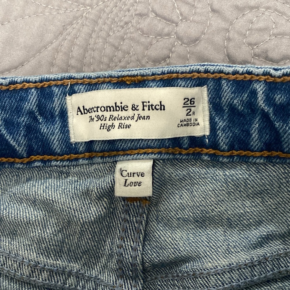 Abercrombie the 90’s relaxed jean - Picture 3 of 3